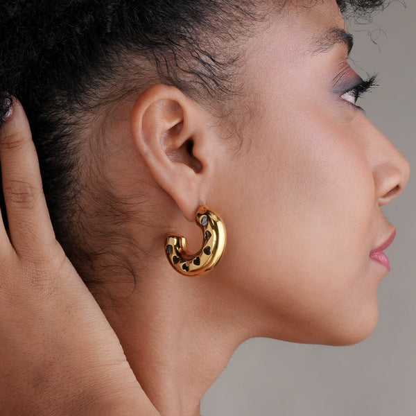 Heart Cutout Hoop Earrings
