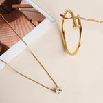 Radiant Solitaire & Golden Arc Set