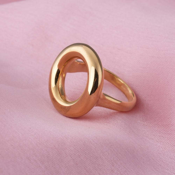 Modern Linked Gold Ring