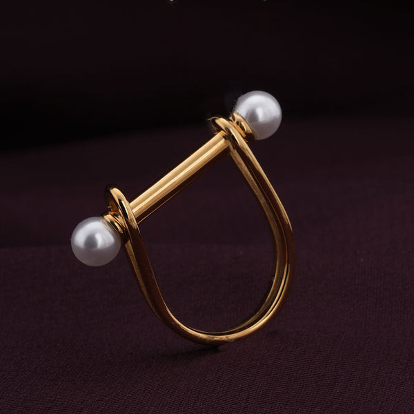 U-Shaped Gold Pearl Ring